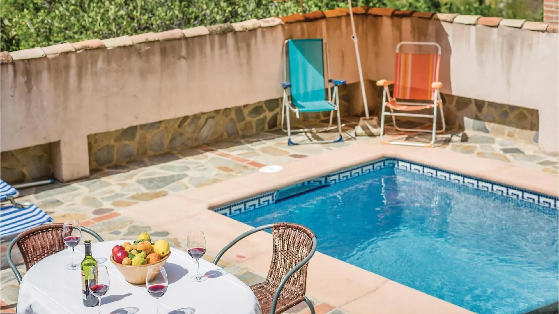 2 Bedroom Stunning Home In Montecorto, Malaga 0*, 蒙地卡罗